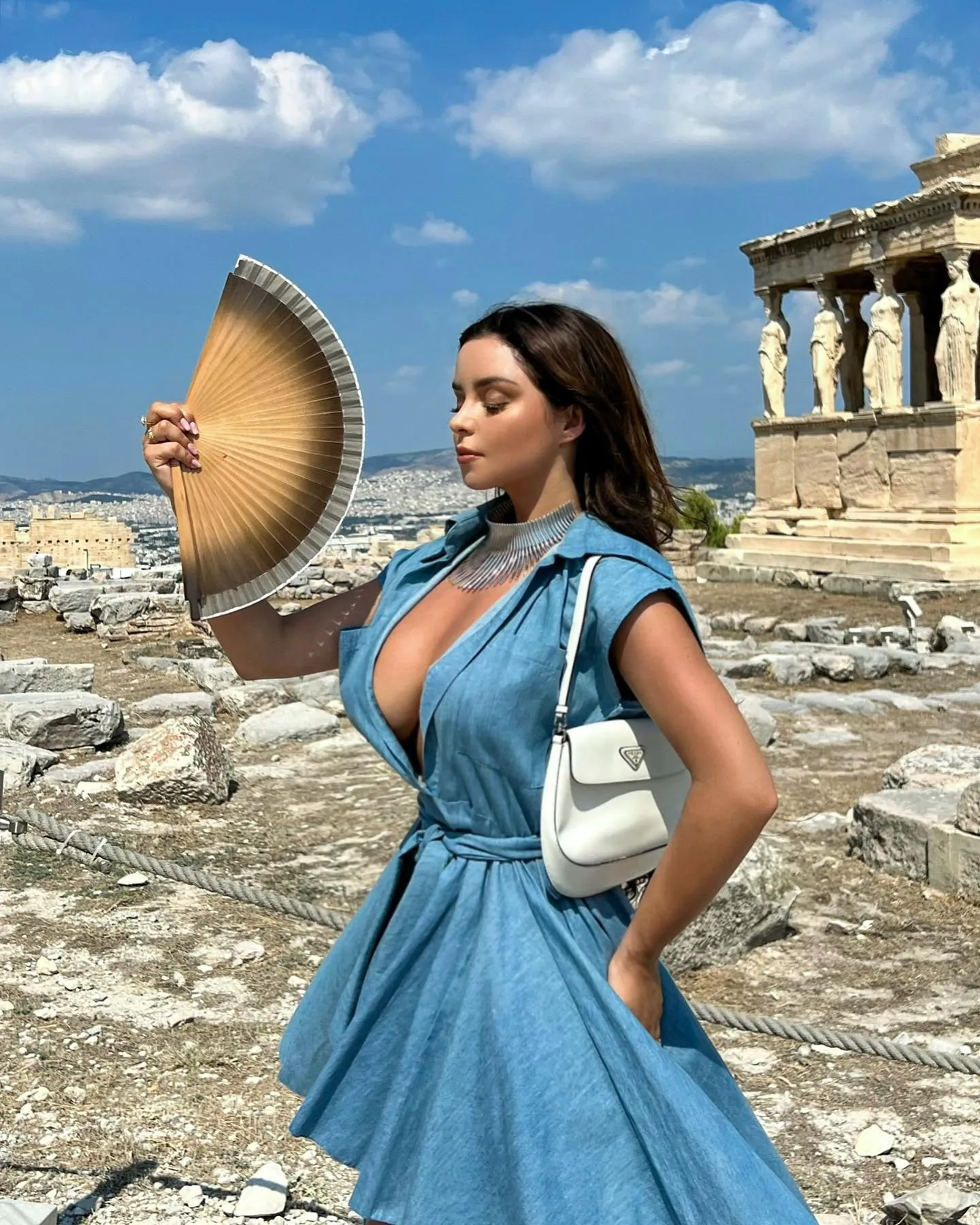 Demi Rose - demi-rose-hot-2.webp